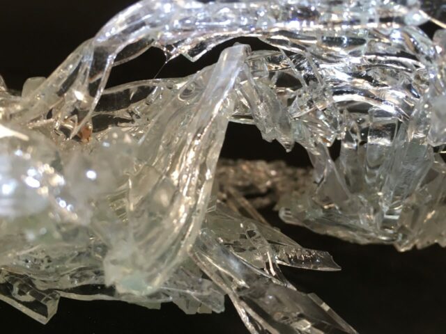 Sculpture en verre, par Mathilde du Mesnildot