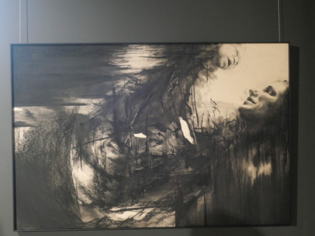 Salon Puls ART 2024, Exposition de Mathilde du Mesnildot, Peintures et fusains, Le lien du silence, Matières - Expressionnisme - Existentialisme écologique - Textures - Surface - Profondeur - Transparence - Lumière - Perception - Sensation - Réel - Morphogenèse- Naissance - Vulnérabilité - Vivant - Le Mans